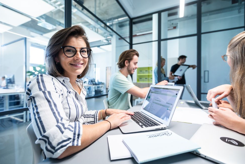 The Talent Magnet Toolbox: Best Software for Recruitment Marketing That Actually Works